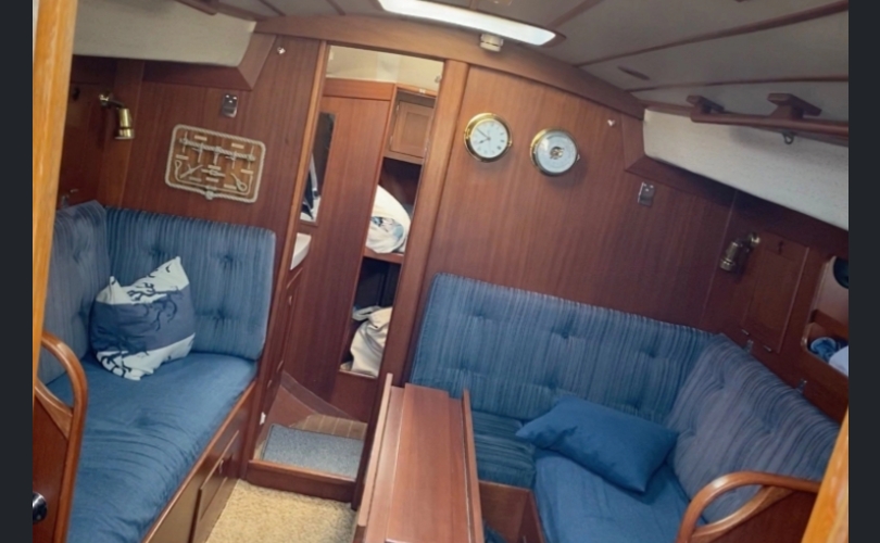 Hallberg-Rassy 312-kuva-8